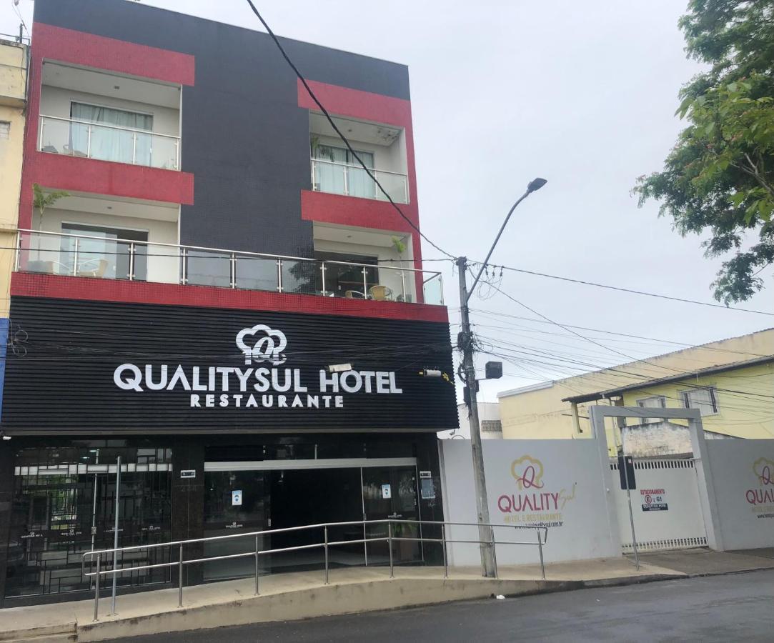 Hotel Qualitysul Teixeira de Freitas Exteriör bild